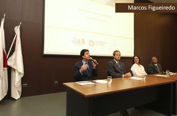 Representantes da Universidade, ALMG e OAB abriram o evento