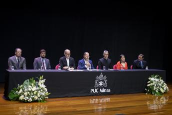 Dom Walmor presidiu a cerimônia de posse do oitavo Reitor da PUC Minas