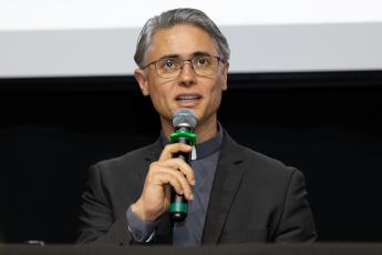 Prof. Dr. Pe. Luís Henrique Eloy e Silva refletiu sobre a solidariedade, um dos quatro princípios da doutrina social da Igreja